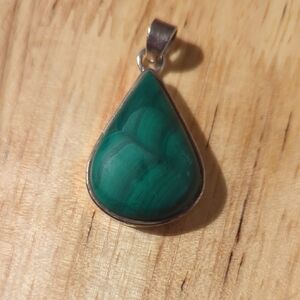 Teardrop Green Malachite Pendant Necklace - Sterling Silver
